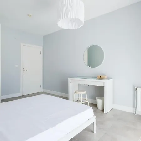 Luminous Flat 7 Min To Arcadium Mall In