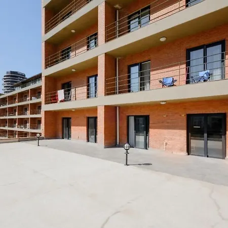 Luminous Flat 7 Min To Arcadium Mall In