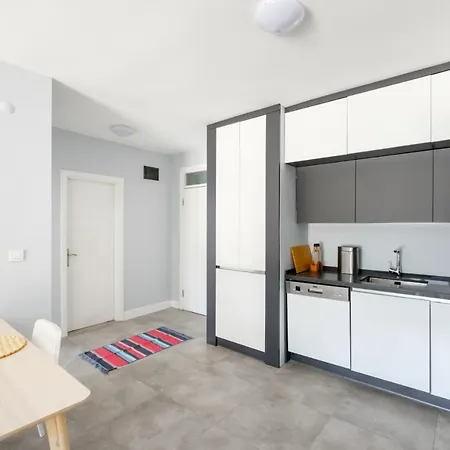 Apartment Luminous Flat 7 Min To Arcadium Mall In *