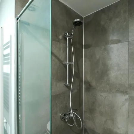 Apartment Luminous Flat 7 Min To Arcadium Mall In